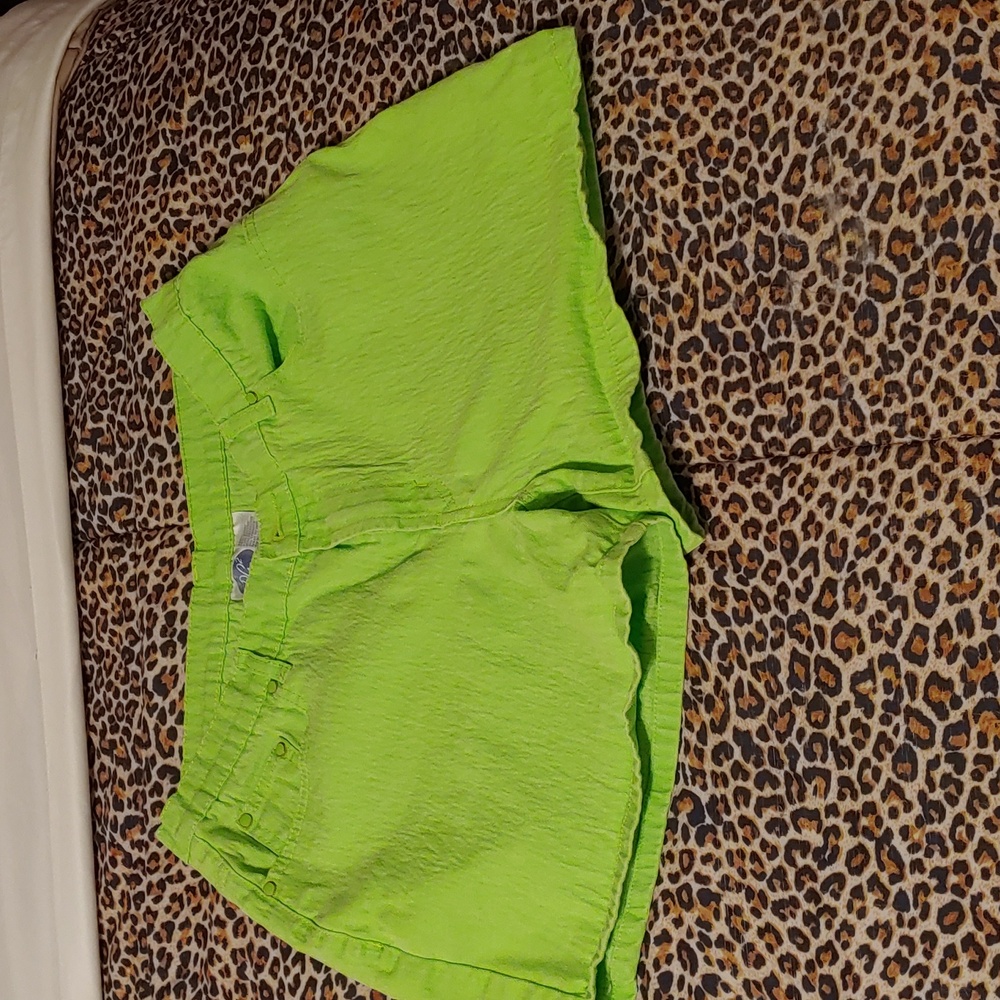 DG2 by Diane Gilman neon lime green denim  shorts size 14